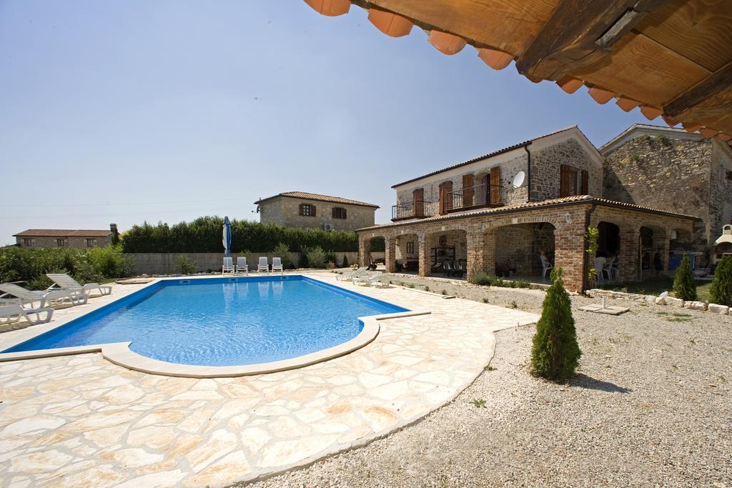 Villas Aurelia Barat  Zewnętrze zdjęcie